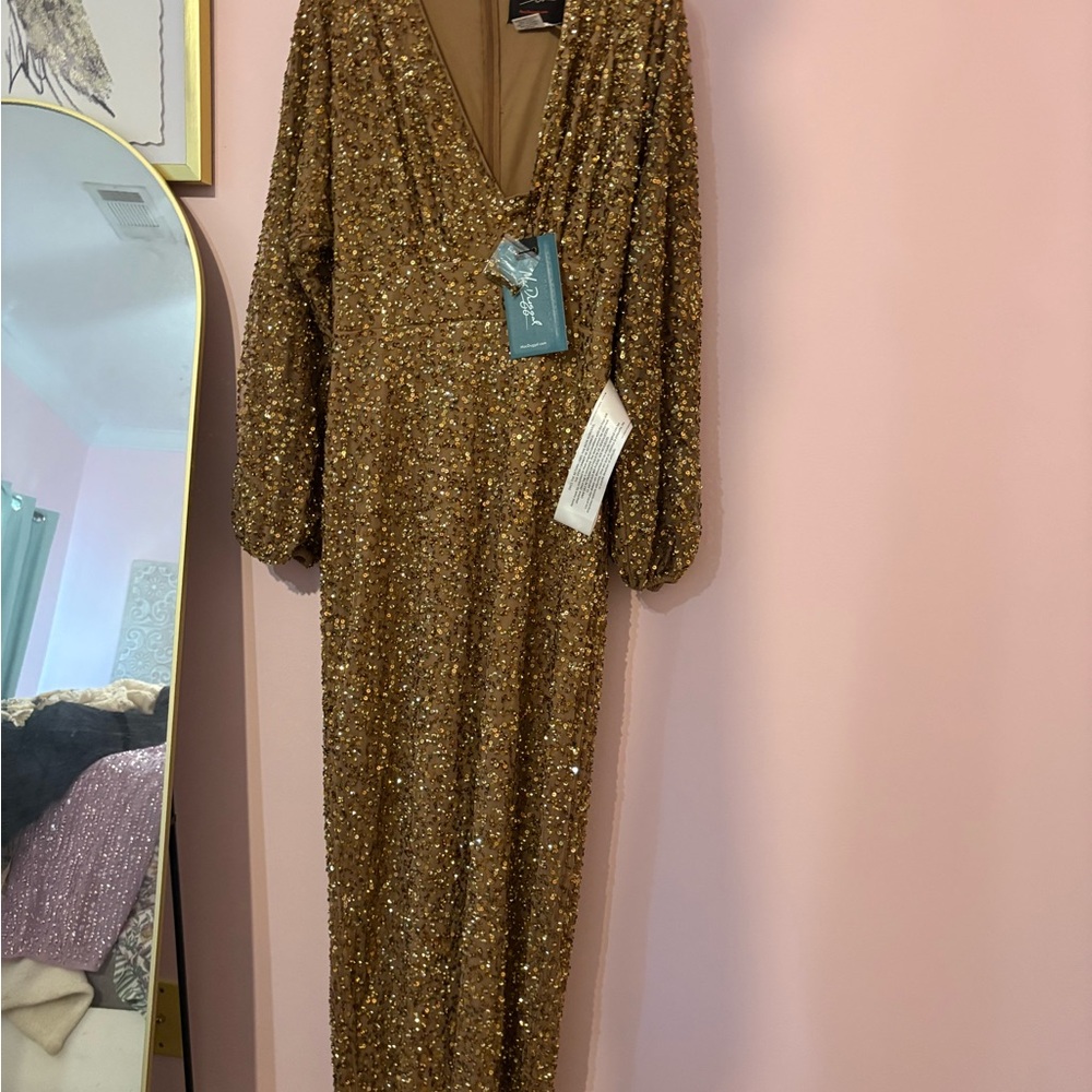 Gold Sequin Long Sleeve Dress NWT MAC DUGGAL